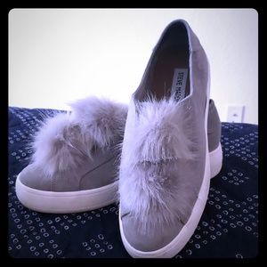 Steve Madden sneakers with adorable puffs details